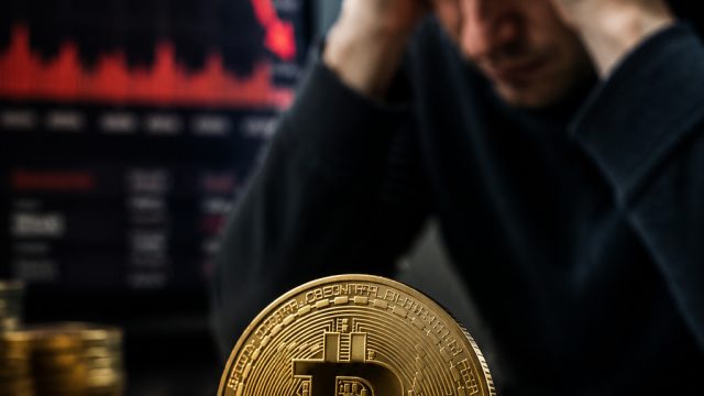 Bitcoin Market Faces New Challenges as Retail Investors Fade | lautan slot, savic atletico madrid, p