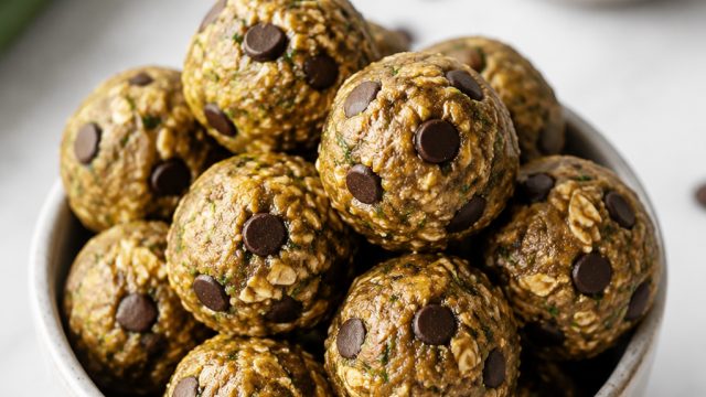 Delicious No-Bake Chocolate Chip Zucchini Protein Bites | game web online gratis, bocoran admin dika